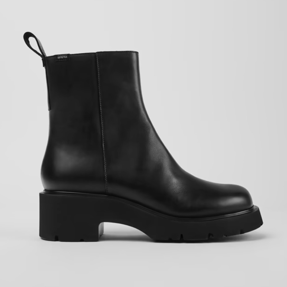 Brand new CAMPER Milah GORE-TEX
leather zip boots for women in size US12/ EU42